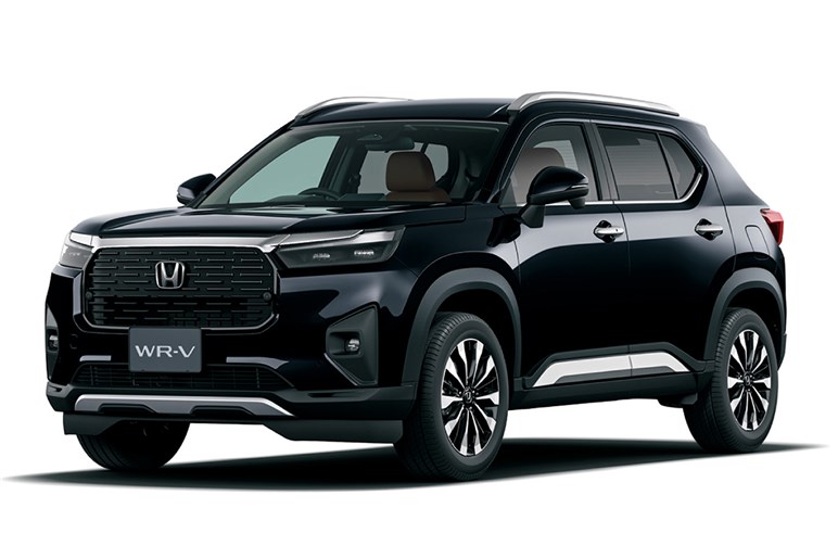 「WR-V」一部改良に賛否。好意的な声の一方「値上げでは」との批判も…なぜここまで評価が分かれるのか？