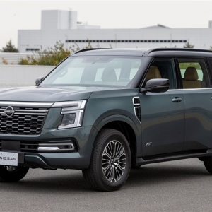 【国内導入検討中】“海外育ちの大型SUV”日産「パトロール」試乗　空白の18年…離れたユーザーは戻るか？ ...