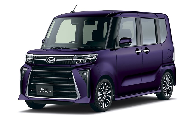 【誕生から22年】累計300万台を達成した「タント」。出荷停止から販売は回復…一方でネットには厳しい声も