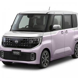 新型「ルークス」のデザインに「キューブを彷彿」の声多数。安全装備満載だが、この価格なら「N-BOXの方が良い」という意見も ...