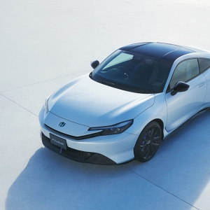 【復活の2ドアスポーツ】ホンダ新型「プレリュード」ついに発売。専用シャシーにe:HEV＆仮想8速シフトを採用…価格は617万9800円 ...